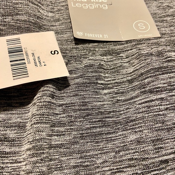 Forever 21 Mid-Rise Leggings NWT - Picture 6 of 7